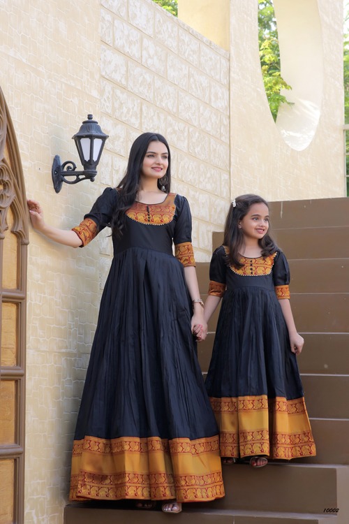 Buy Rama Banarasi Jacquard Traditional Wear Weaving Pattu Lehenga Choli  Online From Wholesale Salwar.